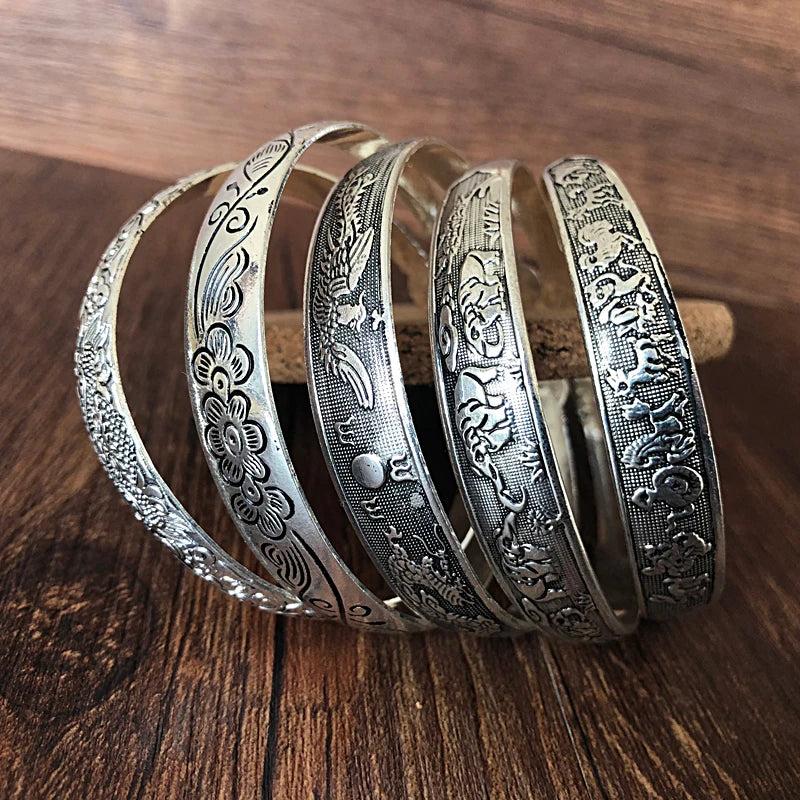 女性のためのレトロなチベットのブレスレット,刻まれたシルバーのジュエリー,魚の象の花,ヴィンテージ,ジプシー,ギフト,新しいコレクション