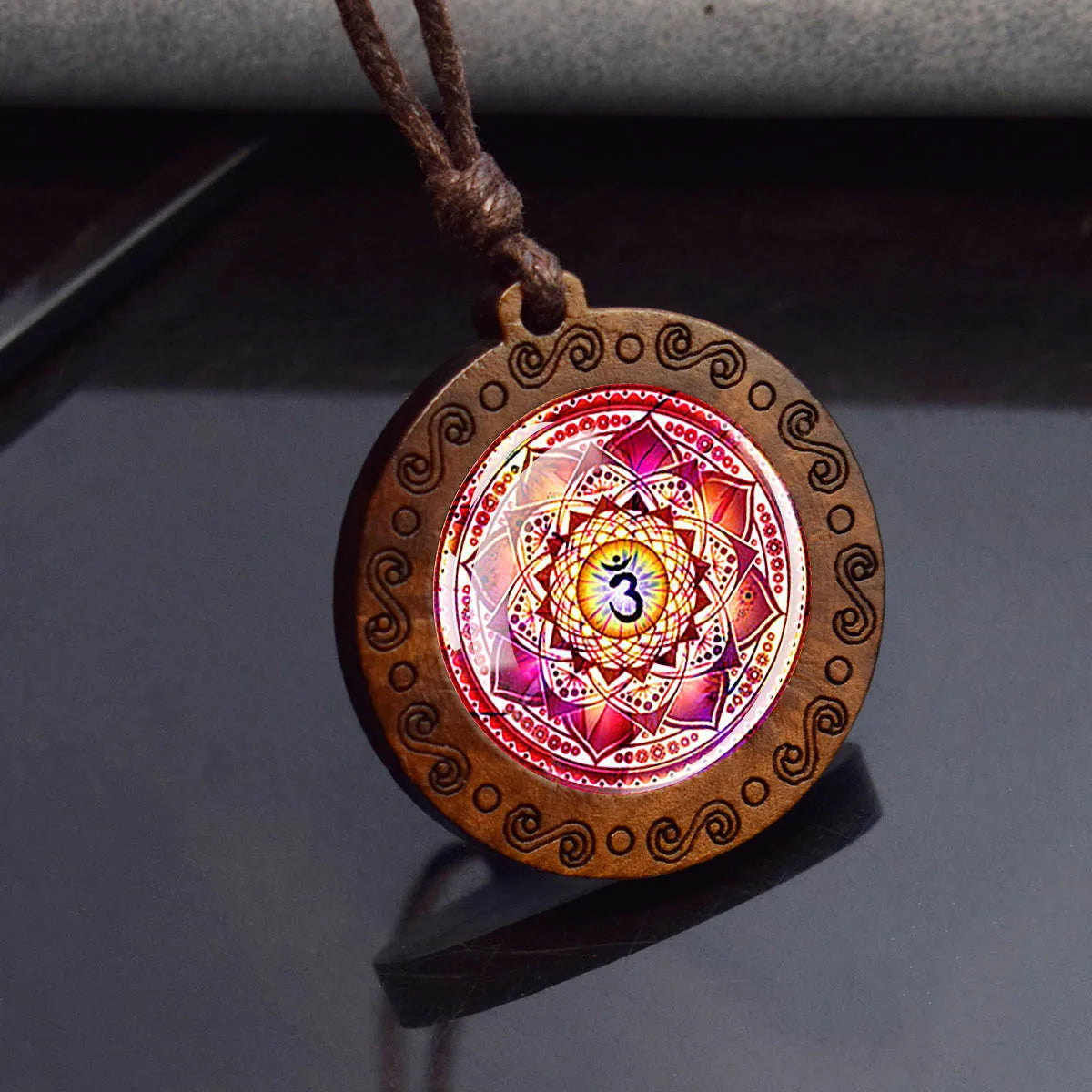 Sri yantra mandalaガラスネックレスウッドペンダントbuddjustom Geometricジュエリースピリチュアルヨガギフト
