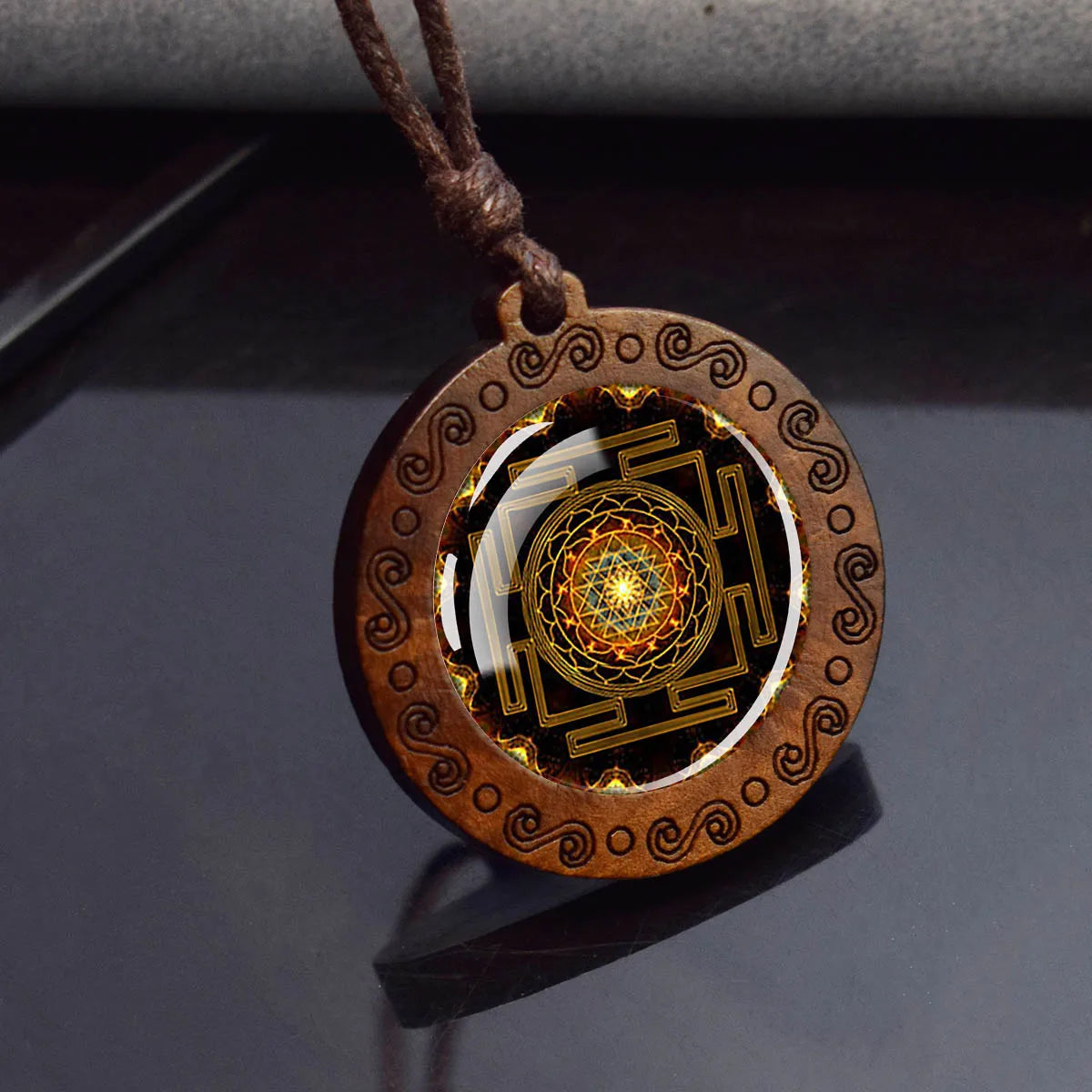 Sri yantra mandalaガラスネックレスウッドペンダントbuddjustom Geometricジュエリースピリチュアルヨガギフト